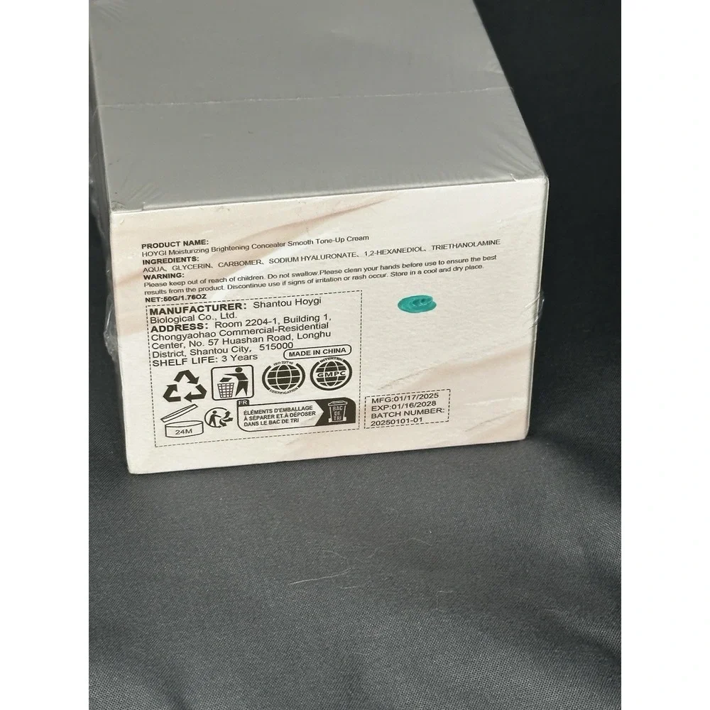 HOYGI- Moisturizing Brightening- Concealer Smooth Tone - Up Cream